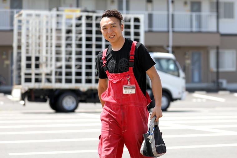 先輩の1日　出勤