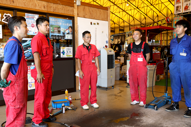 先輩の1日　朝礼