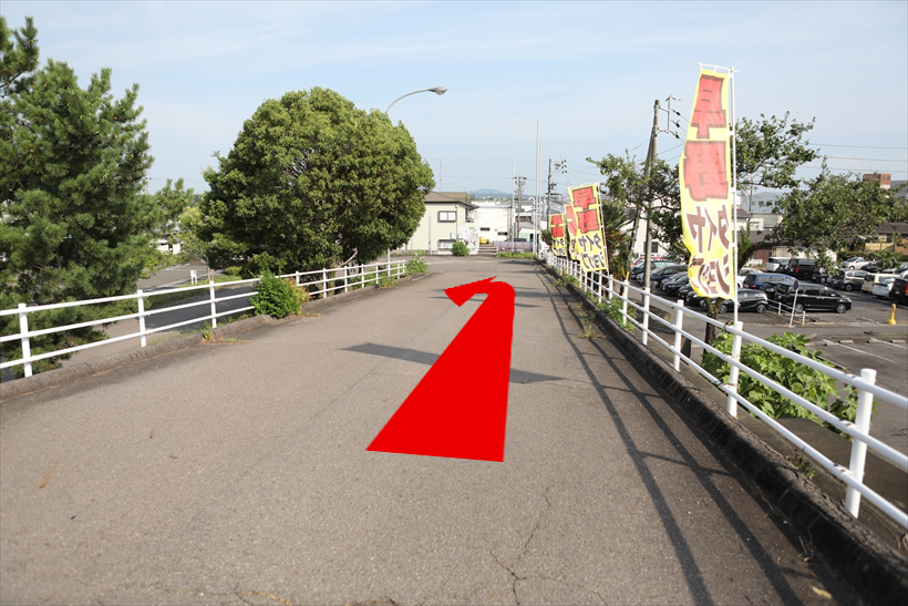 タイヤショップ早野 道路からのアクセス